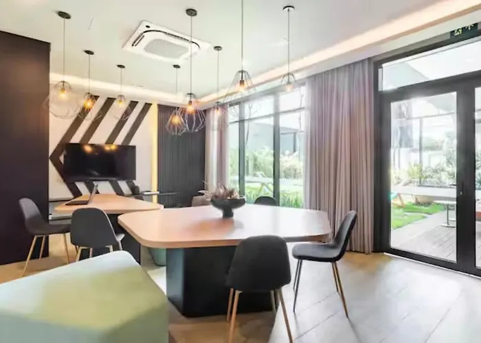 Studio De Luxo